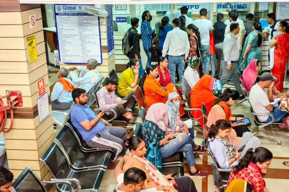 Global Heart Hospital Jaipur Reception 04