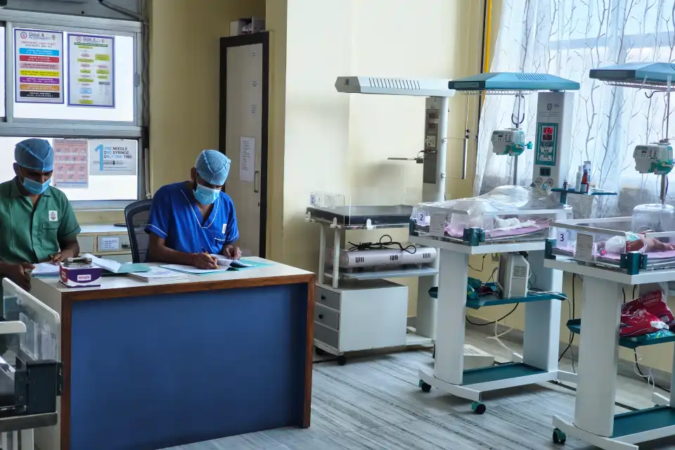 Global Heart Hospital NICU 01