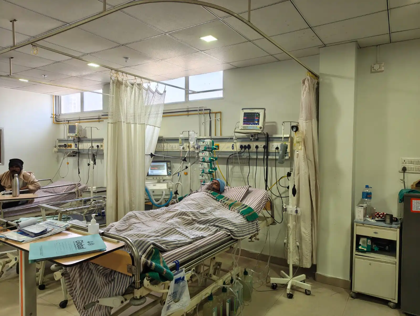 Global Hospital Gallery 23